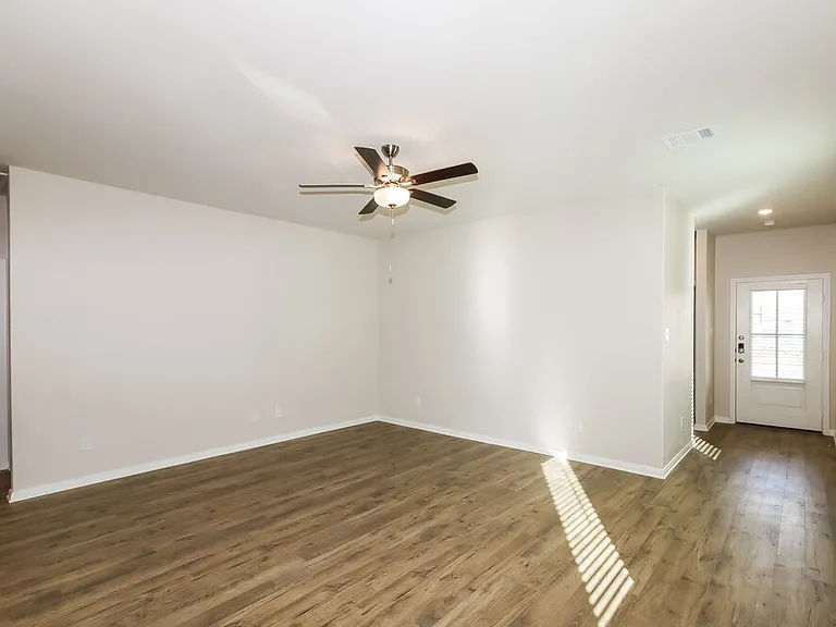 7630 Tipton Meadow Way — Photo 4