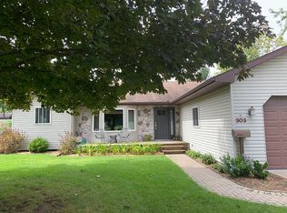 303 N Van Buren St, Tecumseh, MI