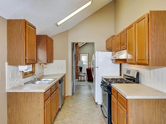 5th image of 6515 E 30th St N Unit 1401