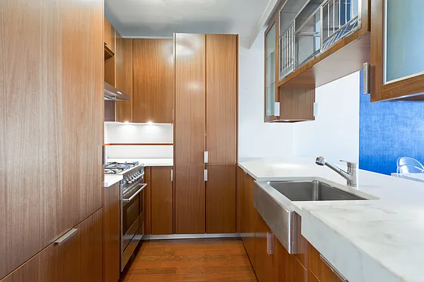 Sold by BLU Real Estate | media 4