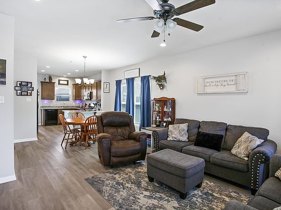 5th image of 128 Haygood Point