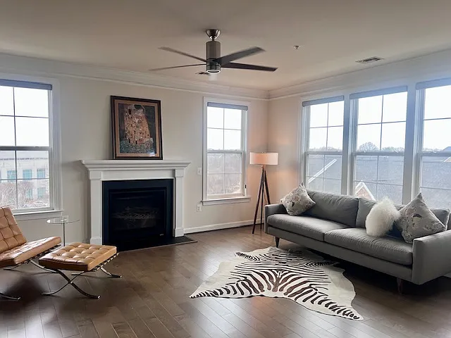 Living room with gas fireplace.