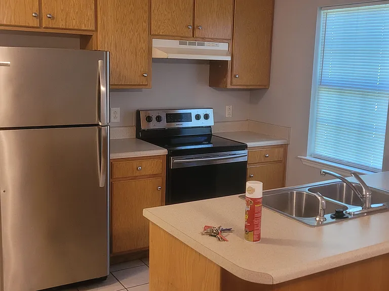 2155 Church St NE — Photo 9