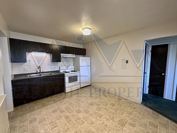2nd image of 2310 E Garfield St #E1d9d47c5