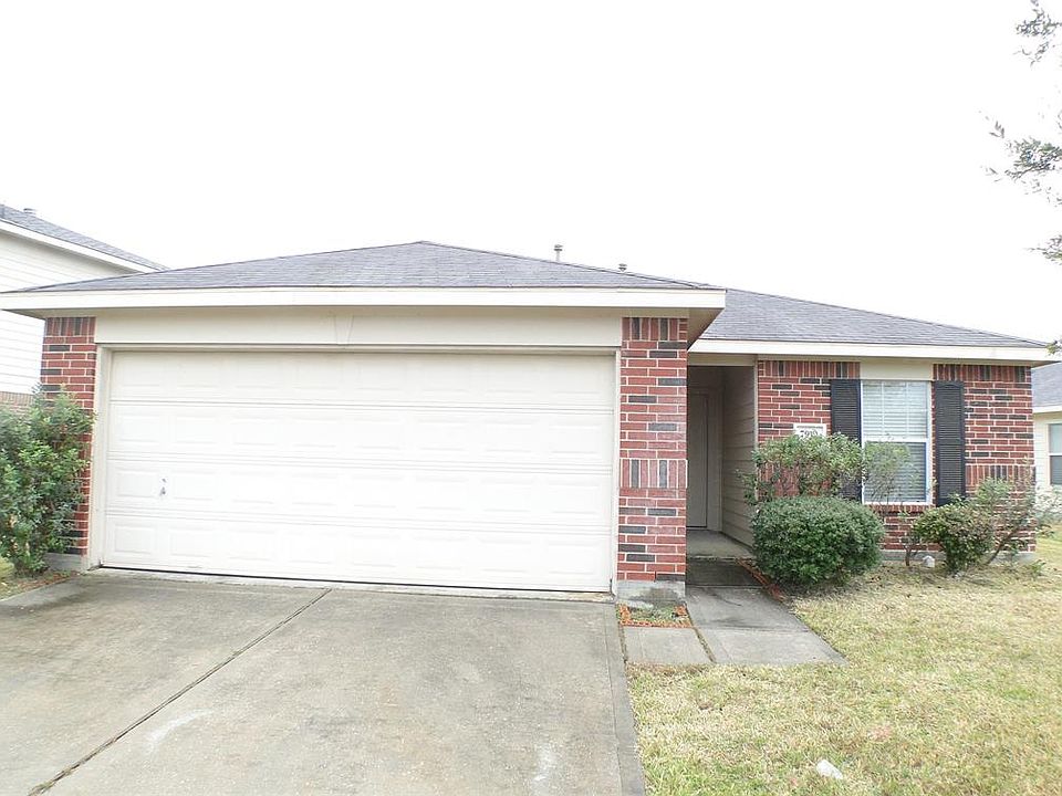 1st image of 7910 Northfork Hollow Ln