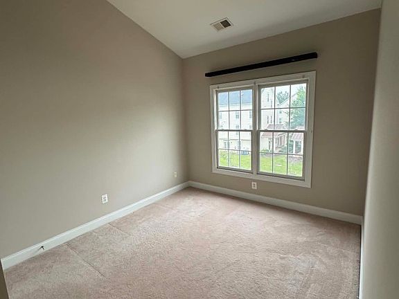 3rd image of 6912 Witton Cir