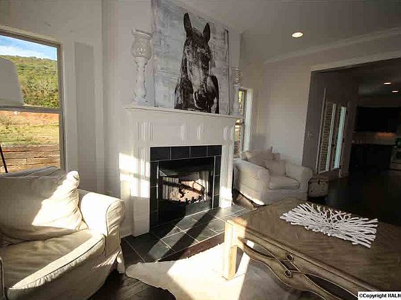 2nd image of 18 Wescott Hill Way