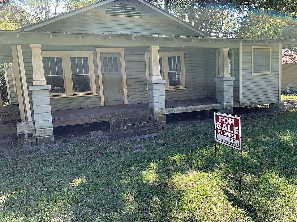 1st image of 815 SE 6th Ave