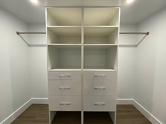 5th image of 1035 Washington Ave #1BA