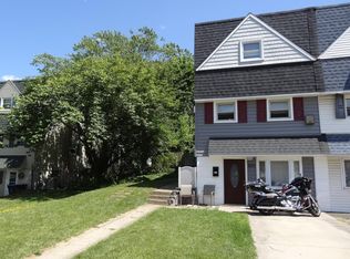 1732 Calamia Dr, Norristown, PA