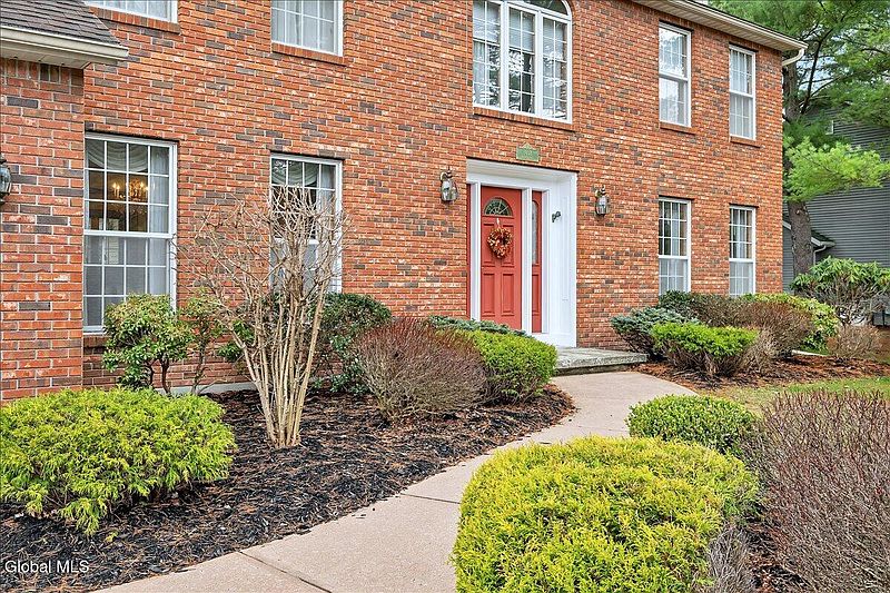4th image of 1058 Valerie Drive