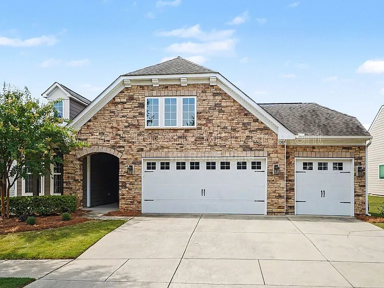8207 Asher Chase Trl — Photo 1