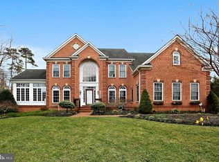 11233 Greenbriar Preserve Ln, Potomac, MD 20854