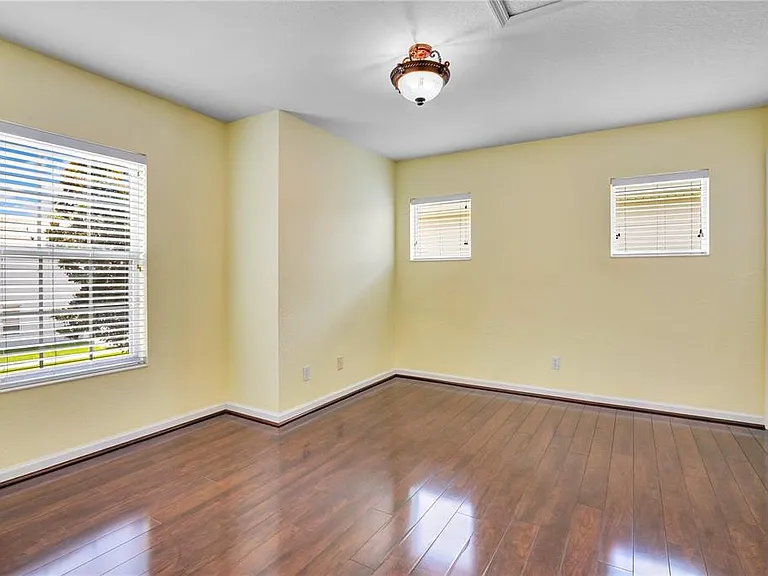 7325 Derexa Dr — Photo 16