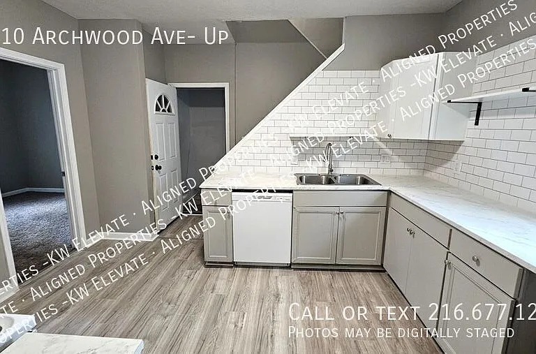 3810 Archwood Ave — Photo 9