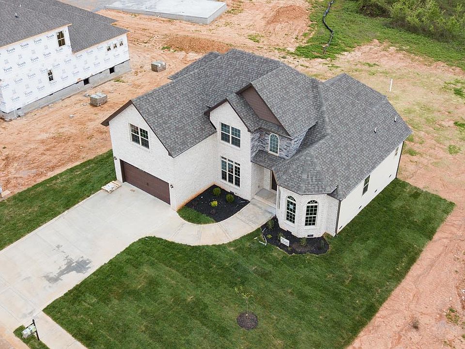1st image of 449 Farmington Lot 449