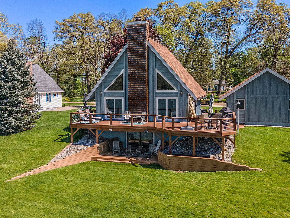 1st image of 264 Harris Dr