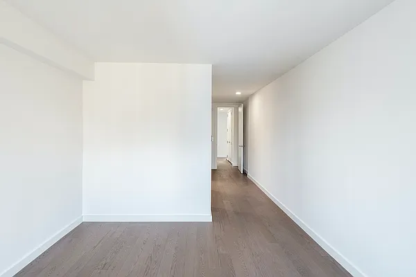 Rented by The Dermot Realty Management Company | media 19