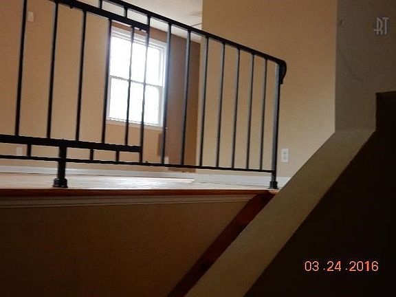 3rd image of 308 Sheriff Dr