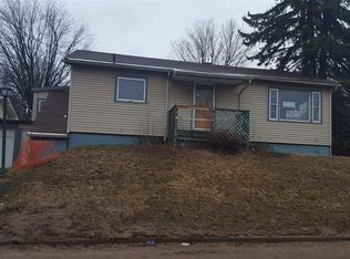 800 Altamont St, Marquette, MI 49855