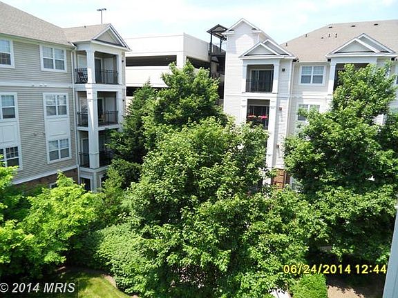 4th image of 12941 Centre Park Cir APT 418