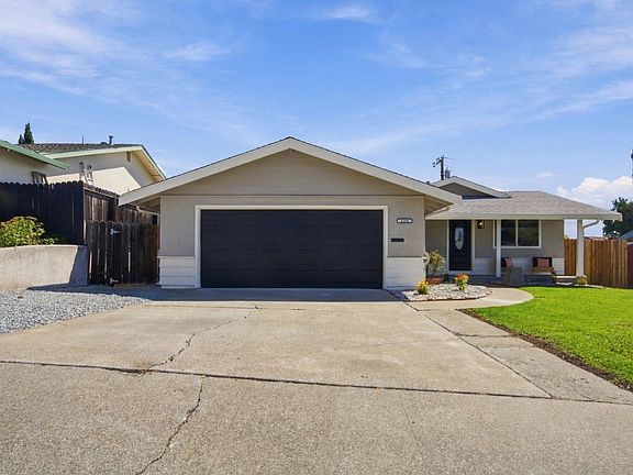 2nd image of 2260 Nottingham Drive