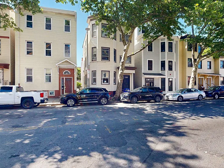 346 Chelsea St #2 — Photo 19
