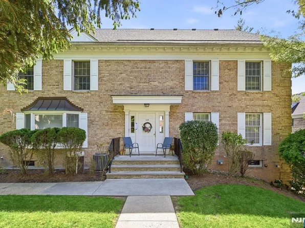 123 S Maple Ave #A, Park Ridge, NJ 07656