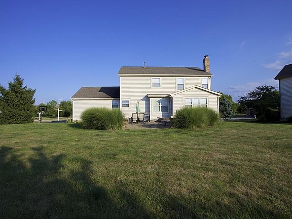 5th image of 1165 Aroya Ct