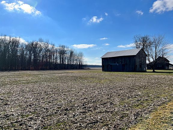 4th image of 3211 W County Road 850 S