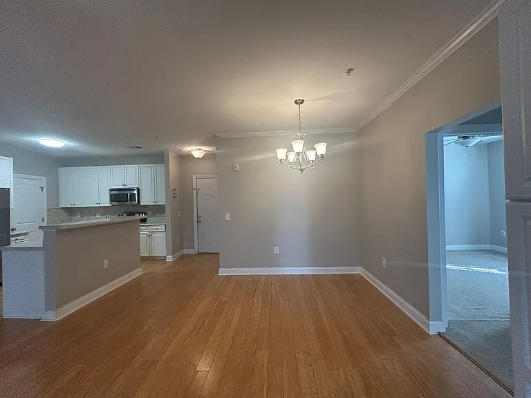 300 Gateway Dr — Photo 6