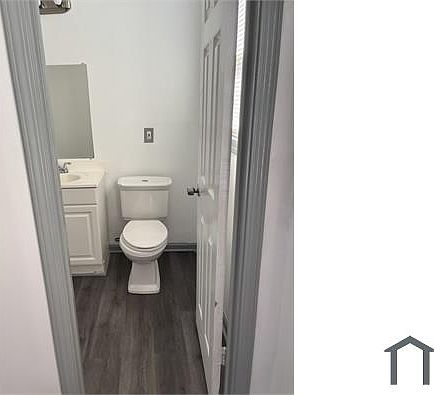 4th image of 2670 Bankstone Dr SW