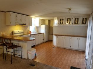 1633 Dinkins Bottoms Rd, Yadkinville, NC 27055