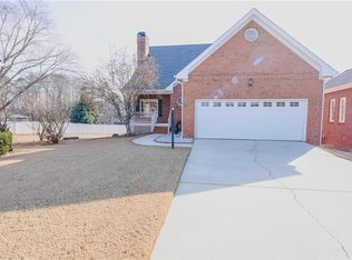 1940 Stockton Walk Ln, Snellville, GA 30078