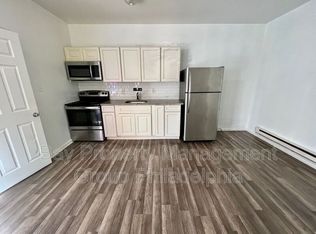 1639 S 21st St #1B, Philadelphia, PA 19145