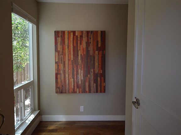 4th image of 330 Bryant St #B