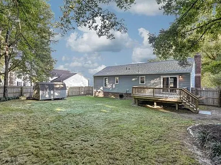 4607 Kellywood Dr — Photo 22