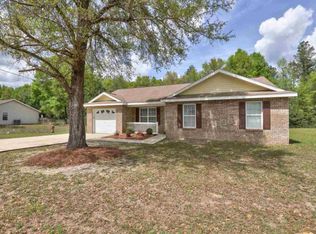 9 Vencent Dr E, Midway, FL 32343