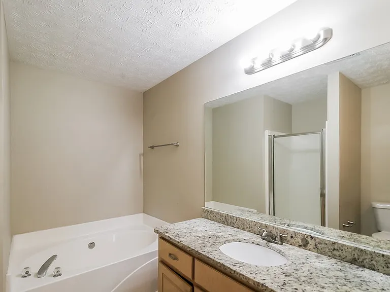 60 Hunters Ridge Ct — Photo 12