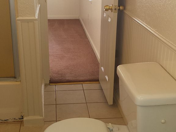 4th image of 425 D St