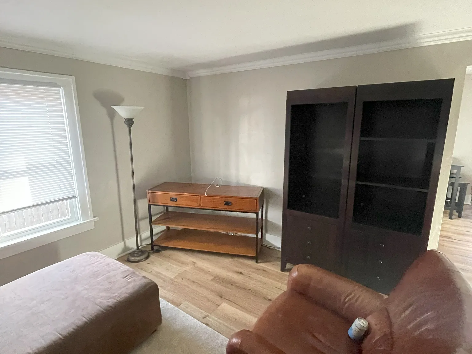 2 bed, 800 sqft, $1,600 — Photo 2