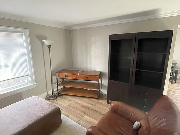 2nd image of 1505 S Sherman Ave