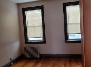 21 Brockton St, Providence, RI 02904