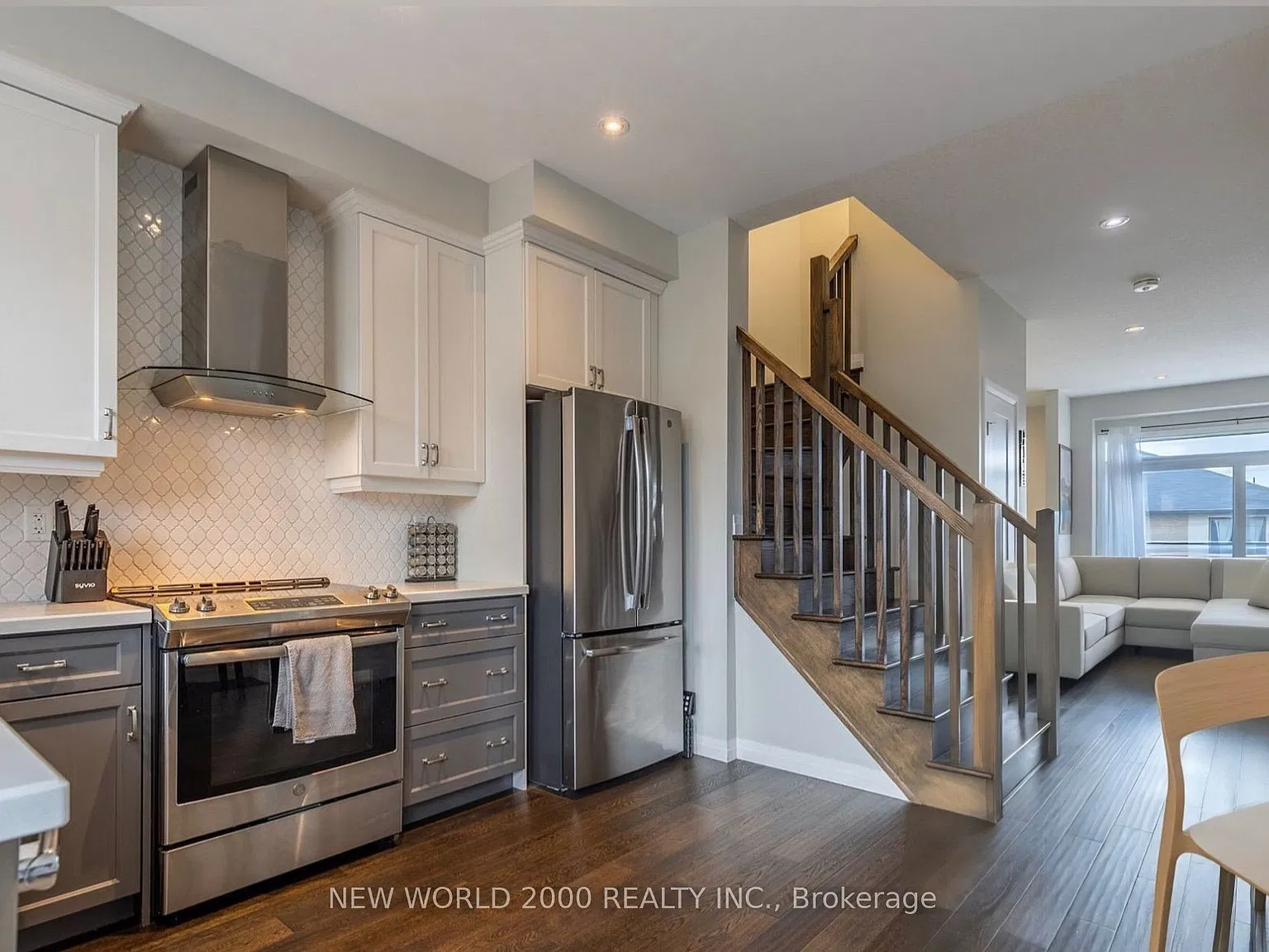 2 bed, $2,650 — Photo 2