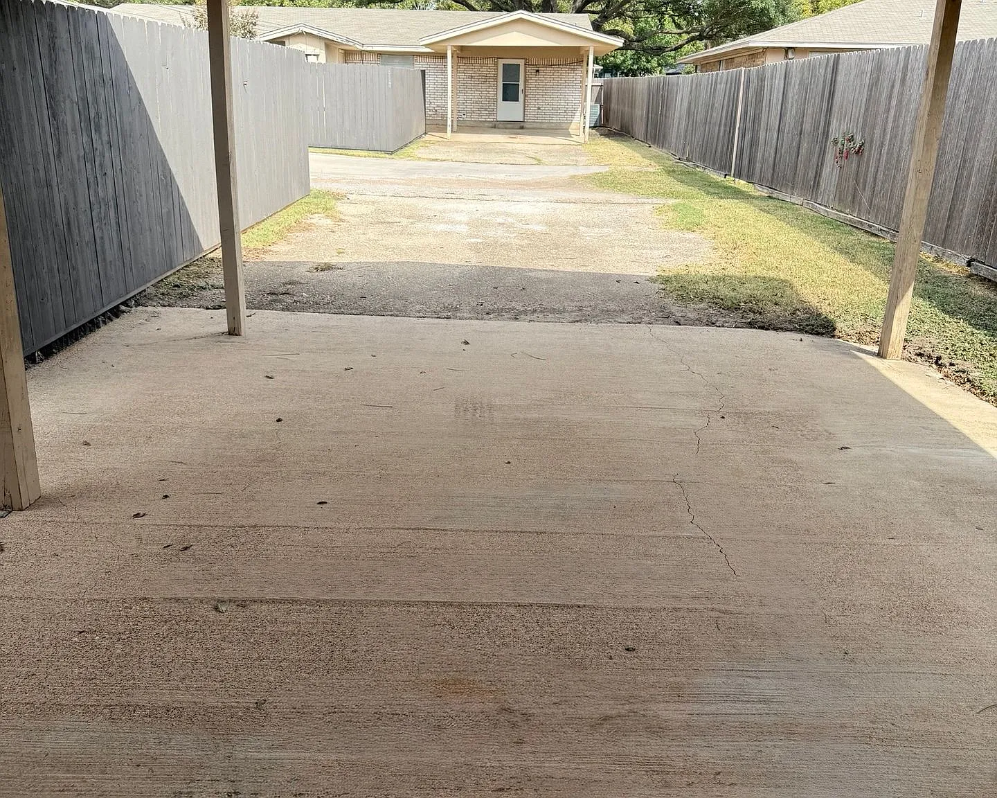 Ivanhoe Duplexes — Photo 3
