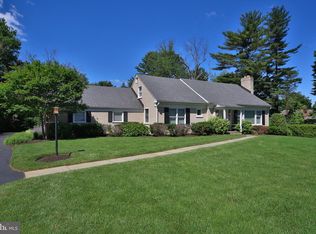 300 Tower Ln, Penn Valley, PA 19072