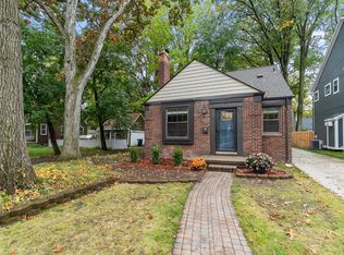 825 N Gainsborough Ave, Royal Oak, MI