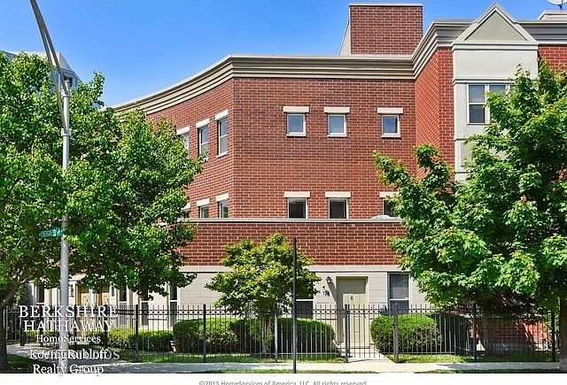 1st image of 724 W Evergreen Ave #724