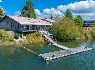 1144 Winchester Ave, Reedsport, OR 97467
