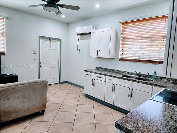 4th image of 15900 SW 54th Pl #1